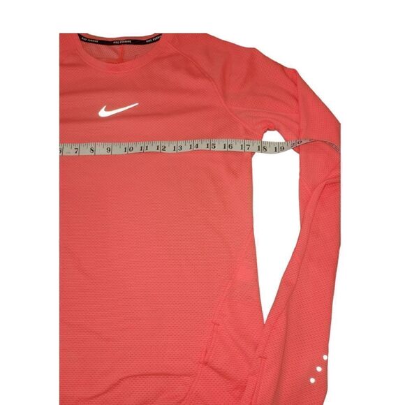 NWOT Nike AeroReact Women's Running long sleeve shirt M - Picture 7 of 14